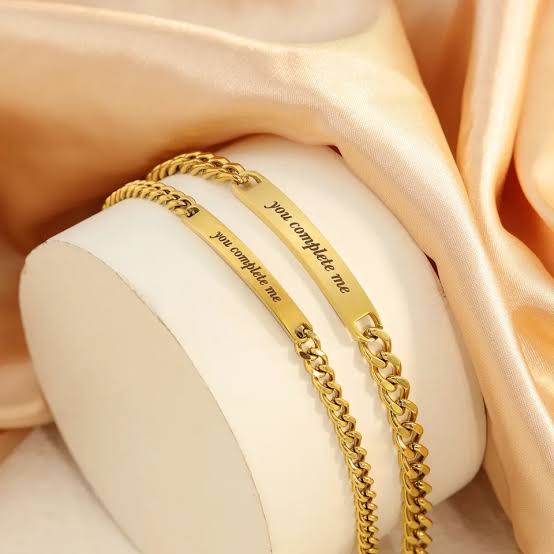 Engraving Couples Bracelet